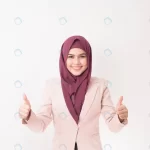- business woman with hijab portrait white crcea139865 size2.74mb 4000x2667 - Home