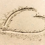 heart sand ocean sea crcdd925097 size21.45mb 6000x4000 - title:Home - اورچین فایل - format: - sku: - keywords:وکتور,موکاپ,افکت متنی,پروژه افترافکت p_id:63922