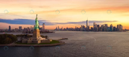 liberty statue new york city crcb4558a97 size7.48mb 5460x2422 - title:graphic home - اورچین فایل - format: - sku: - keywords: p_id:353984