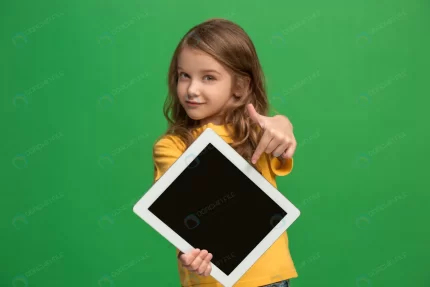 little funny girl with tablet green studio wall crcdb488cdf size11.92mb 5760x3840 - title:graphic home - اورچین فایل - format: - sku: - keywords: p_id:353984