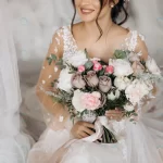 luxury bride holding big bouquet flowers crc3b90cde2 size7.14mb 4704x3360 - title:Home - اورچین فایل - format: - sku: - keywords:وکتور,موکاپ,افکت متنی,پروژه افترافکت p_id:63922
