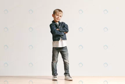 portrait cute little kid boy stylish jeans clothe crc9a9d375d size7.41mb 4813x3209 - title:graphic home - اورچین فایل - format: - sku: - keywords: p_id:353984