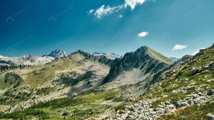 stunning scene mountain ridge french riviera crc049267b5 size19.52mb 6404x3602 - title:graphic home - اورچین فایل - format: - sku: - keywords: p_id:353984