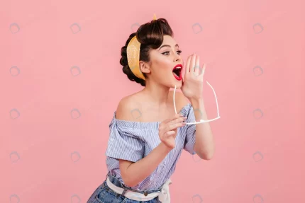 trendy pinup girl screaming pink background lovab crc6727ea84 size5.38mb 5072x3381 - title:graphic home - اورچین فایل - format: - sku: - keywords: p_id:353984
