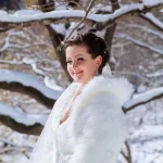 - winter bride bride winter against backdrop new yo crc67612481 size10.36mb 3744x5616 - Home