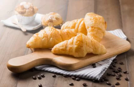 croissant bread wood plate crc13dbfcae size9.59mb 6600x4306 - title:graphic home - اورچین فایل - format: - sku: - keywords: p_id:353984